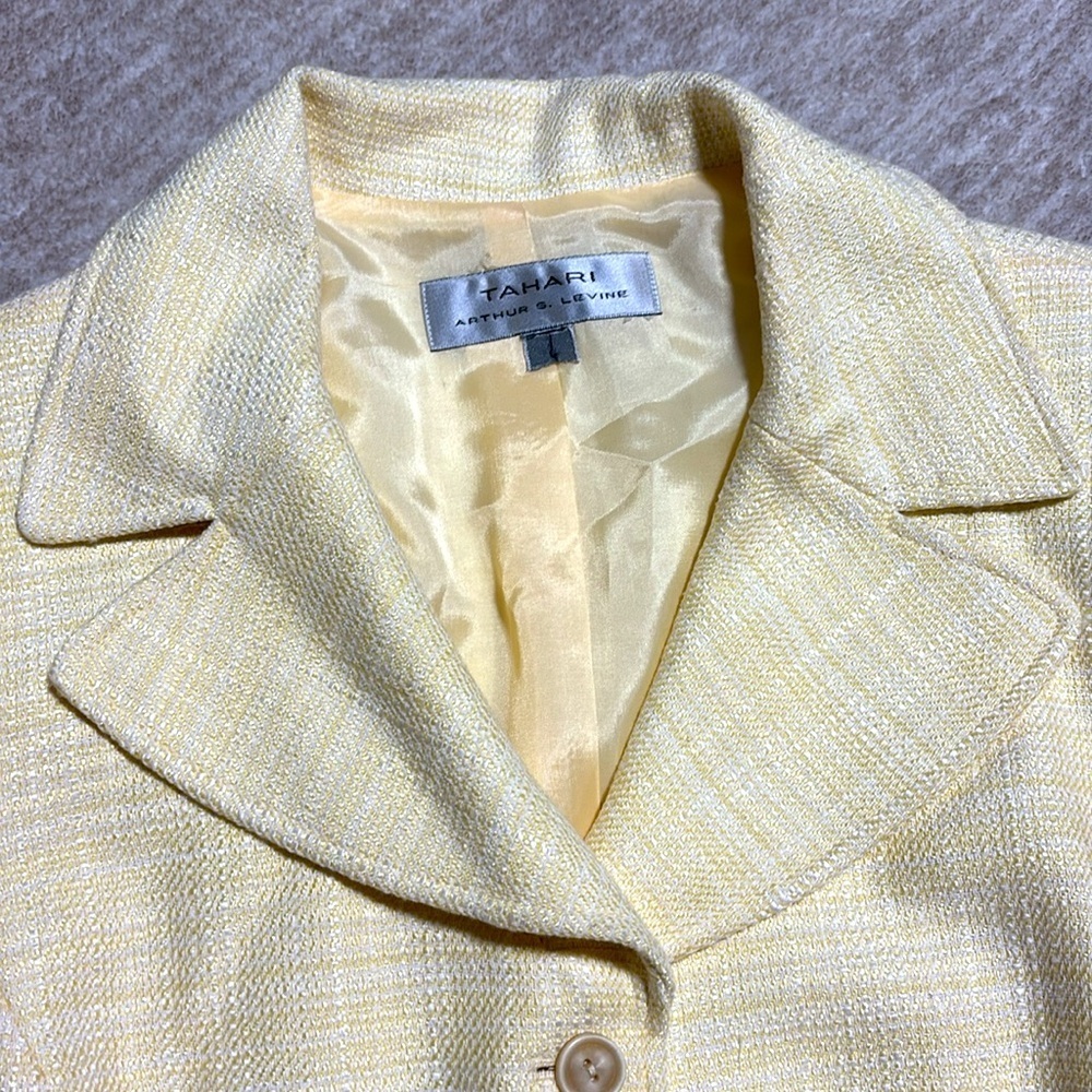 Tahari ASL Light Yellow Tweed Blazer - Picture 2 of 5